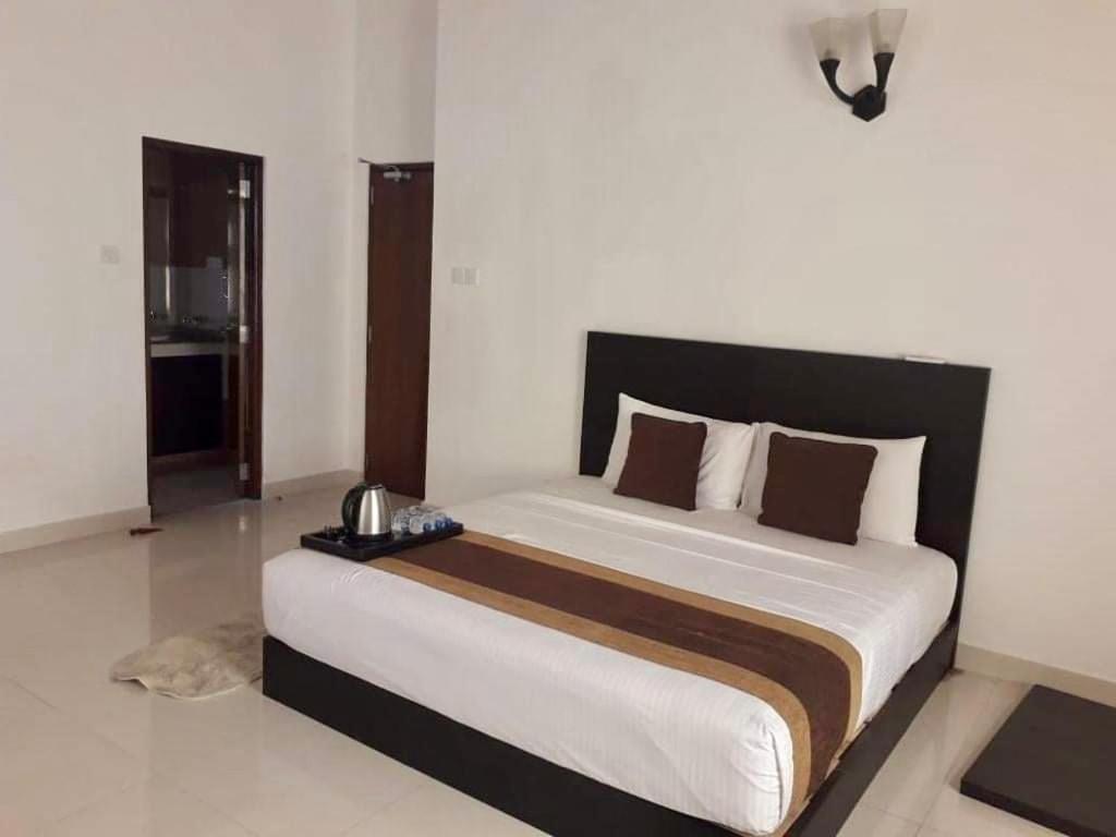 Aradhana Airport Transit Hotel Katunayaka Εξωτερικό φωτογραφία