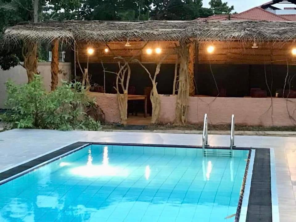 Aradhana Airport Transit Hotel Katunayaka Εξωτερικό φωτογραφία