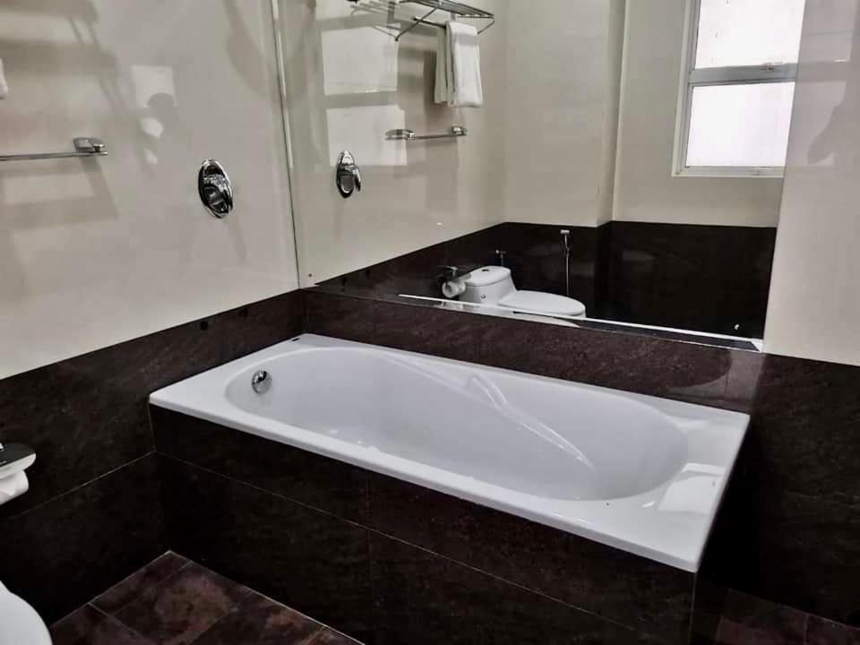 Aradhana Airport Transit Hotel Katunayaka Εξωτερικό φωτογραφία