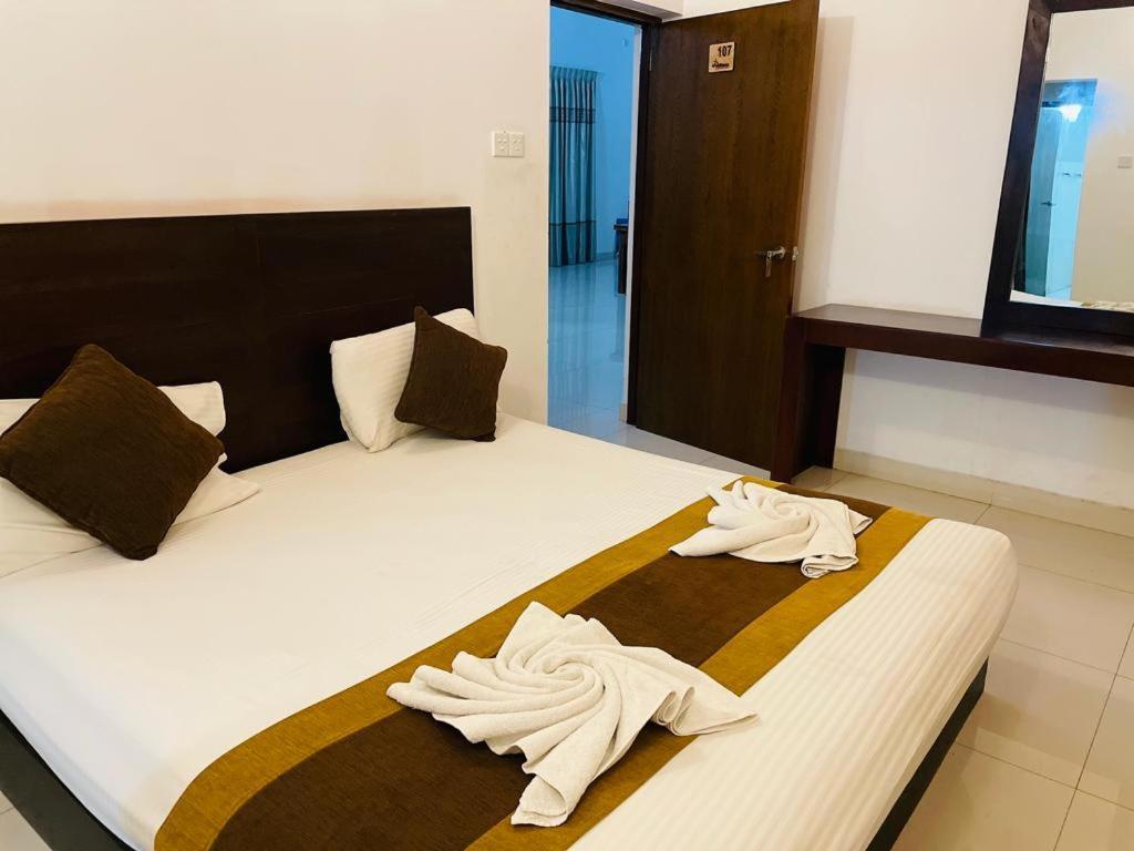Aradhana Airport Transit Hotel Katunayaka Εξωτερικό φωτογραφία