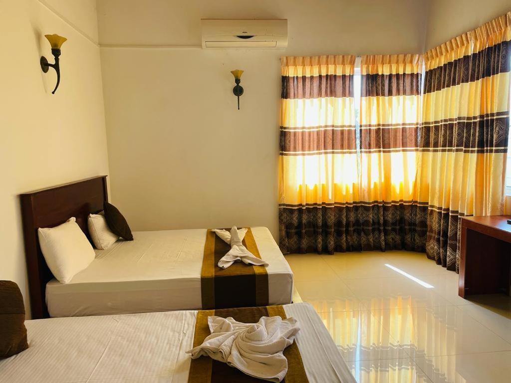 Aradhana Airport Transit Hotel Katunayaka Εξωτερικό φωτογραφία